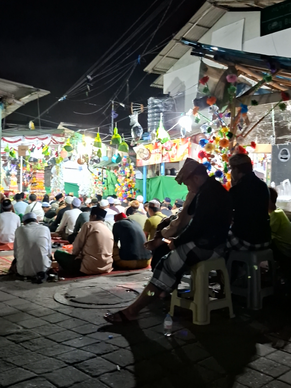 Masyaallah . acara maulid nabi muhammad saw yang di jaga oleh pecalang #toleransiberagama #toleransidibali 