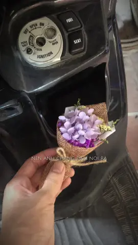 Làm con gái cười có khó đâu mấy ông 