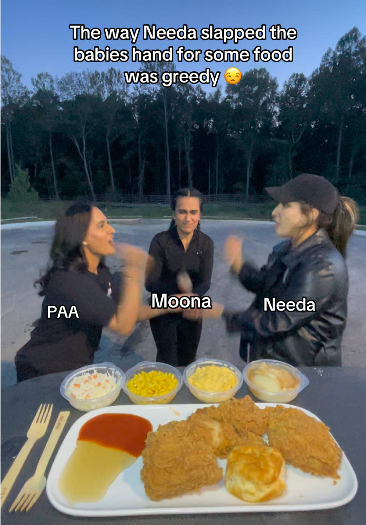 Like how are you going to take food from a one year old @needalivelife @Taaabbbyy @MOONA #rockpapersissorschallenge #foodchallenge #rockpaperscissors #sisters #foodreviews #foodtiktok #Foodie #viralvideos #sistersisterz #family #pakistani #foodchallenge 