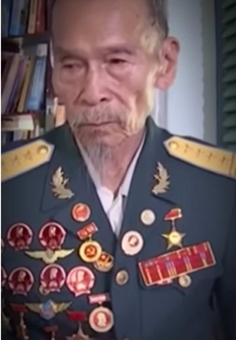 phi công huyền thoại Nguyễn Văn Bảy #anhhungnguyenvanbay #nguyenvanbay #suviet 