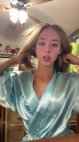 I’m tired of wakin up with arms empty#western #blonde #pretty #lipsync #trending 