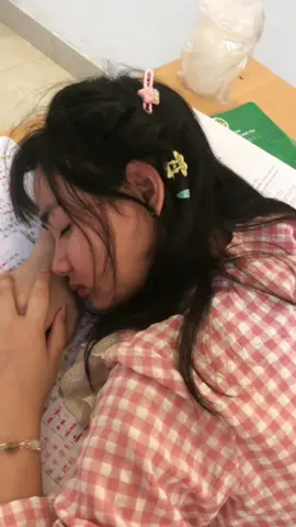 #xuhuong cảm giác bất lực với đồng từng vựng,khóc r ngủ thiếp đi là ntn:)