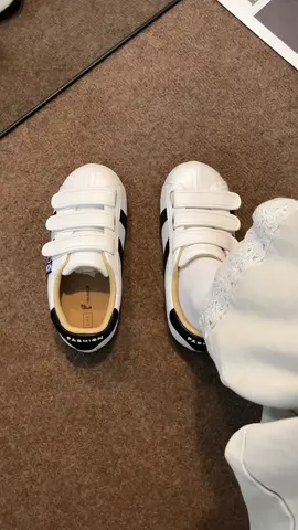 Giày thể thao nam nữ 2 quai đế #reviewgiaydep #giaysneaker #giaythethao #giayditiec #giaythethaonu 