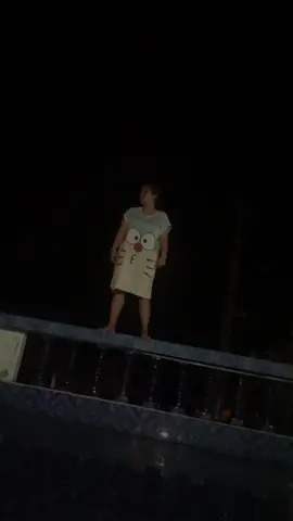 ปลายฟ้ายามคิำคืน😆#แม่ทรายซาลอน😀 