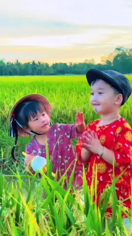 Em gái miền Tây #giadinhnho#thanhdoan #hatriquang 