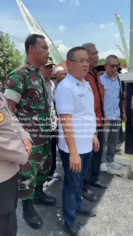 Kunjungan Bupati Pati Bapak Sudewo, ST, MT di Balai Desa Sumberrejo Kecamatan Gunungwungkal meninjau perbaikam jalan Tendas ~Sumberrejo, Sendangrejo~Sumberrejo dan Gunungwungkal -Gunungsari #bupatisudewo 