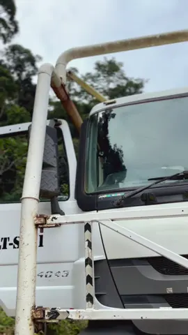 Stiap hari berteman dengan mendung dan hujan😌#fypシ゚ #logingkalimantan #fyppppppppppppppppppppppp #kalimantantengah #palangkaraya 