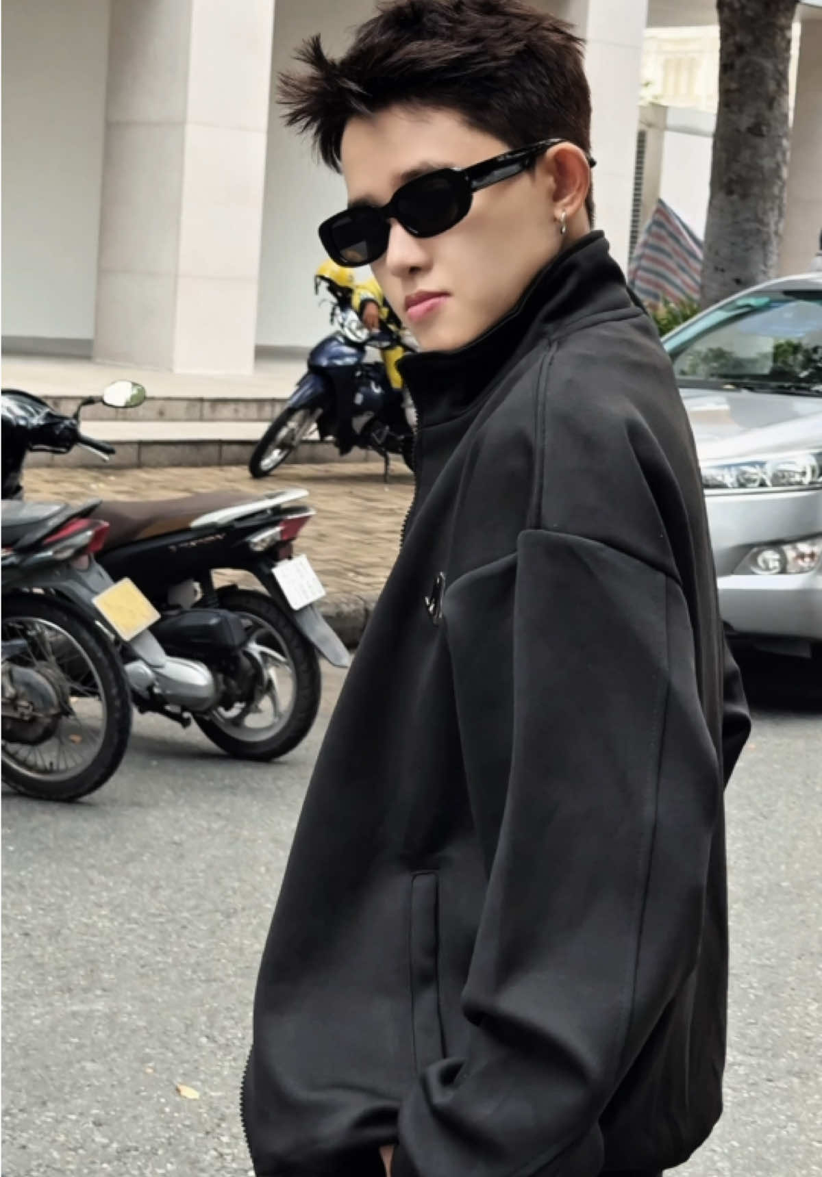 Áo khoác nỉ 2 da #ngocoutfit #aokhoac #aokhoacnam #muataitiktokshop 