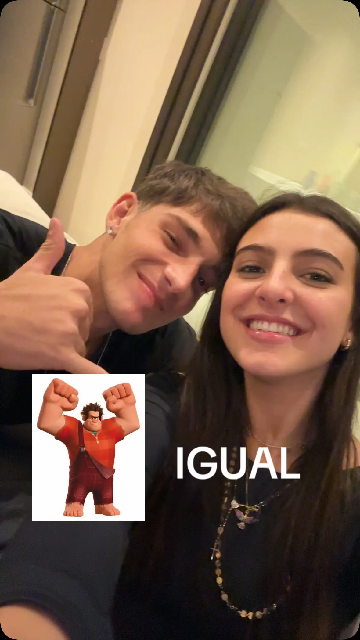 IDÊNTICOS 