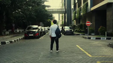 Ketika pejuang loker denger lagu let down - radiohead  - - - - #letdown#radiohead #cinematic #videography #video 