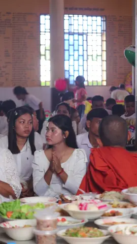 បានទៅវត្តអត់ ខ្ញុំទៅវត្តព្រោះតែឃើញអញ្ចឹង