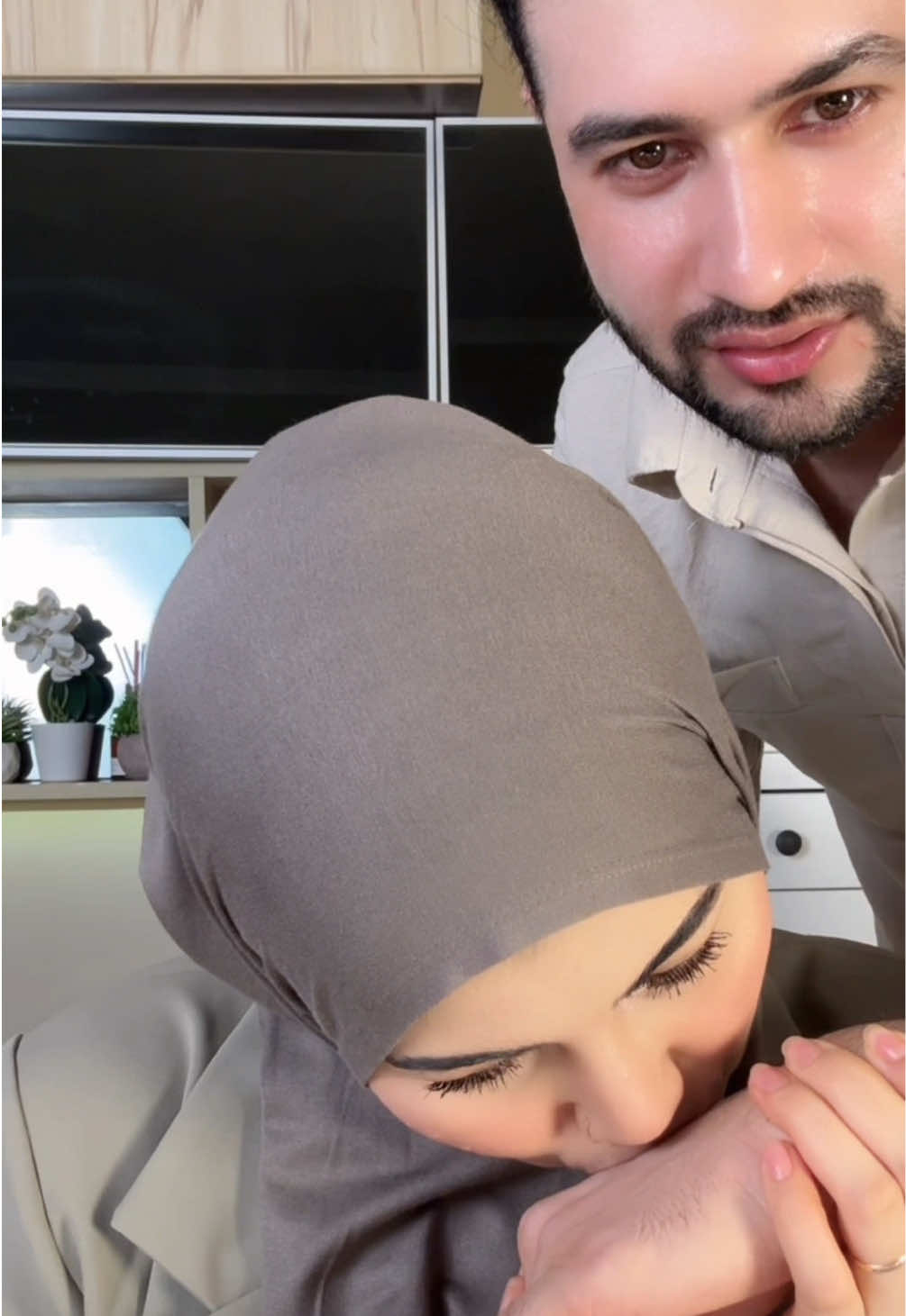 Lipstik yg dikhususkan buat kalian kaum”birahi 😘💋#elvyaabdullah #akashellahi 