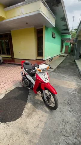 Fiz r dana pelajar ready juragan, harga 12,5 saja😜😍 Jauh tetap bisa kirim 🫡#yamaha #fizr #masukberanda #2stroke #agstyle 