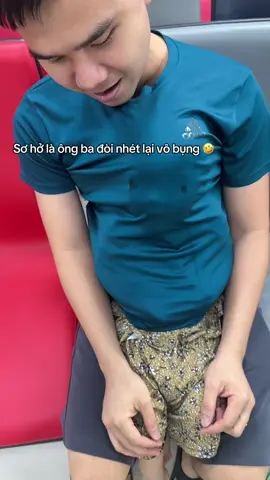 Cô chú lấy lại công bằng cho con đi 🥹 sơ hở là ổng nhét con vô bụng lại à 🤣🤣🤣