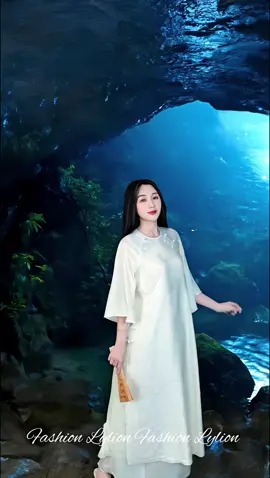 Áo Dài Thanh Chi Lụa Gấm Hoa Tay Loe Cổ Tròn #thoitrangnu #aodaiVietNam #aodaicotron #fashionlylion #aodaitet 