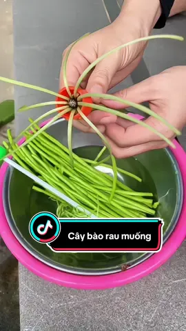 Cây bào rau muống siêu nhanh. Dụng cụ chẻ rau muống siêu nhanh siêu ngon #mebebao #caybaoraumuong #dungcucheraumuong #caycheraumuong  @Mẹ bé Bảo  @Mẹ bé Bảo  @Mẹ bé Bảo 
