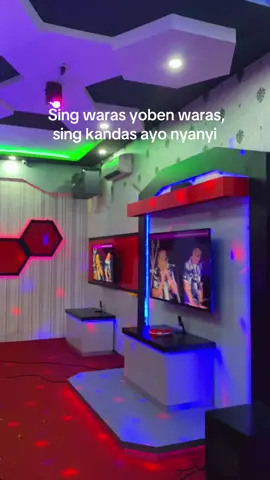Room Large VIP 🥳 Muat sampai 20 oranggg, mulai 42ribu perjam‼️ . Sing mumet, ayo karaokeannnn 🫶🏻😻 . #fypシ #solomovie #fypviralシ #karaoketiktok #kandas 