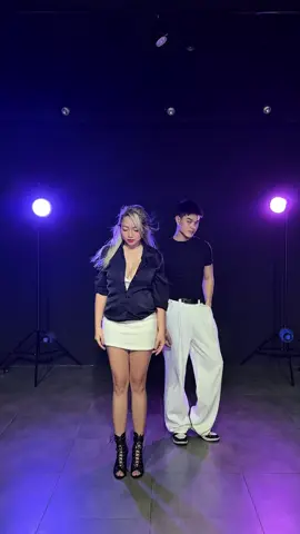 Cheri cheri lady... #taiphandanceclass #dance #dancebar #chericherilady #ngayemdenremix 