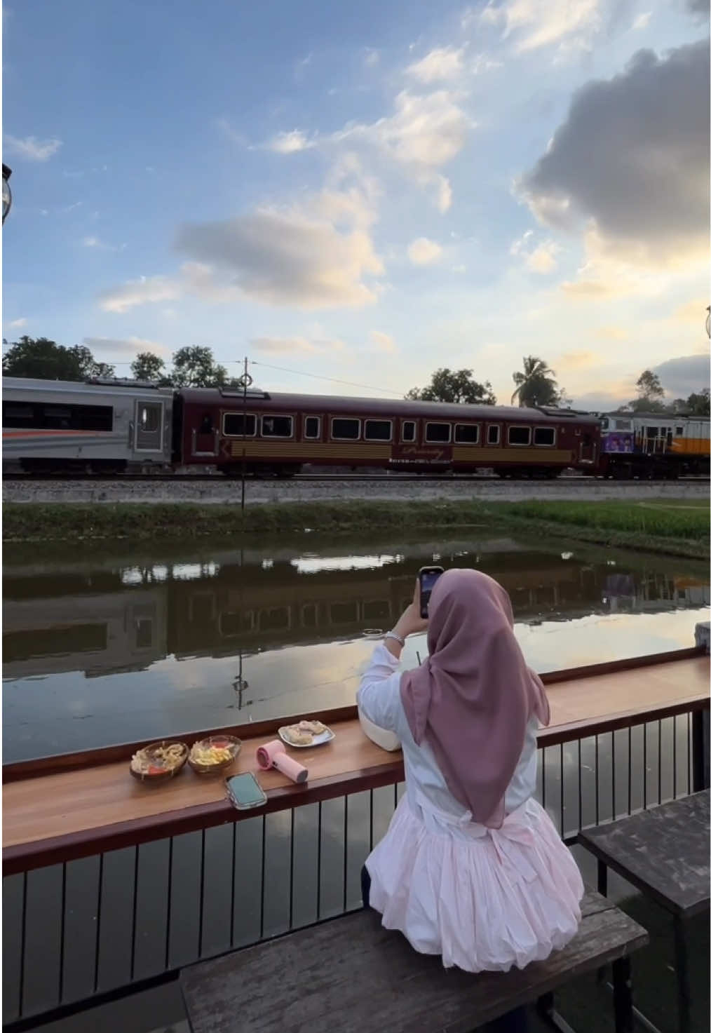 @REAL CAFE JATIROTO  #realcafe #septemberceria #4u #lumajangtiktok #lumajangsae #xyzbcafypシ #kapandalungan #4upageシ #jatiroto #fyp #fypage #lumajangjawatimur #xyzbca #xybca #foryoupage #masukberanda 