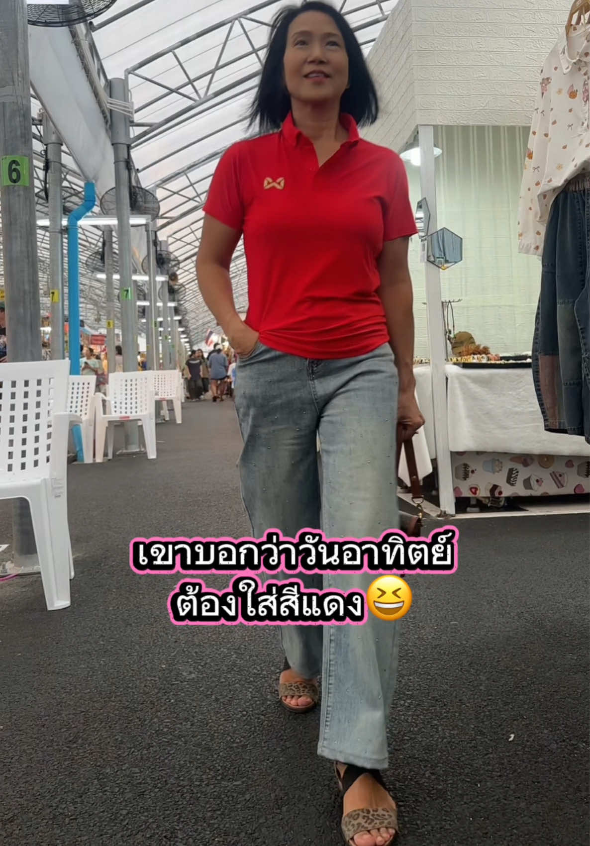 โปโลสีแดงรุ่น Premium สวยมากนะค่ะ ผ้าดียืดหยุ่น ทรงสวย ใส่แล้วดูแพง #พี่นิตย์ใช้ดีแล้วบอกต่อ #เสื้อโปโล #เสื้อโปโลวอริกซ์ 