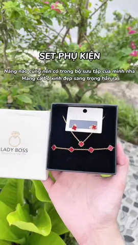 Xinh xĩu mấy bà ơi. Không tốn quá nhiều xiền mà tậu được bộ trang sức ưng ý 🌸🪴 #trangsuctitan #cobonla 