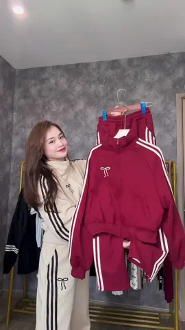 Bộ nỉ đầu mua xác chế ơiii, xuýt xoa lun nè ❤️❤️👉👉👉#bộnỉnữ #tiktoklive #ilovetiktok #bộđồđẹp 