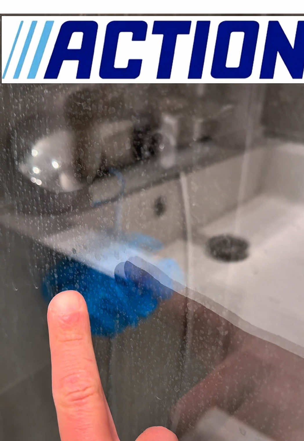 🚿✨ When your shower glass starts looking like a modern art piece made of limescale 🧪🖼️… I had to bring in the heavy artillery – PINK paste from Action, only €2.59 😏 👉 One swipe with my finger – and the difference is literally night & day 🌙☀️ 👉 No magic, no filters – just paste, a bit of elbow grease, and pure satisfaction 🧼💪 👉 Clean glass = clean soul 😇😂 💡 Lifehack: this paste doesn’t just fight limescale on glass, it also works wonders on sinks, taps, tiles — a real MVP! 🦸‍♂️ ⸻ Tiny price, million-dollar effect 💎 Only one question: why didn’t I buy 10 jars at once? 🤔 #Action #viral #unboxing #fyp #pink @actionBelgium 
