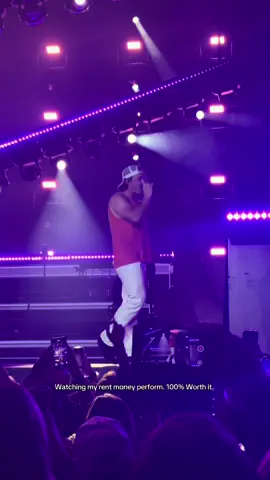 Your sign to get the fucking pit tickets #morganwallen #morganwallenconcert #morganwallentiktok #countrymusic #fyp 