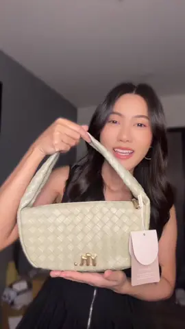 #กระเป๋า #กระเป๋าผู้หญิง #กระเป๋าสะพายข้าง #กระเป๋าแฟชั่น #mossdoom 