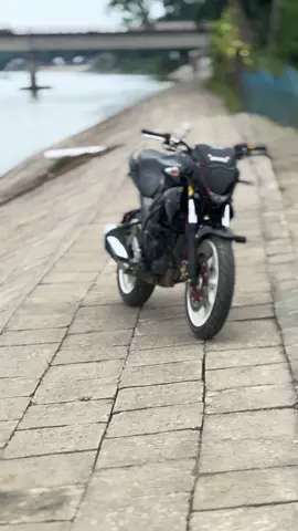 #fypツ #unfrezzmyaccount #trending #gixxer_monotone #foryou 