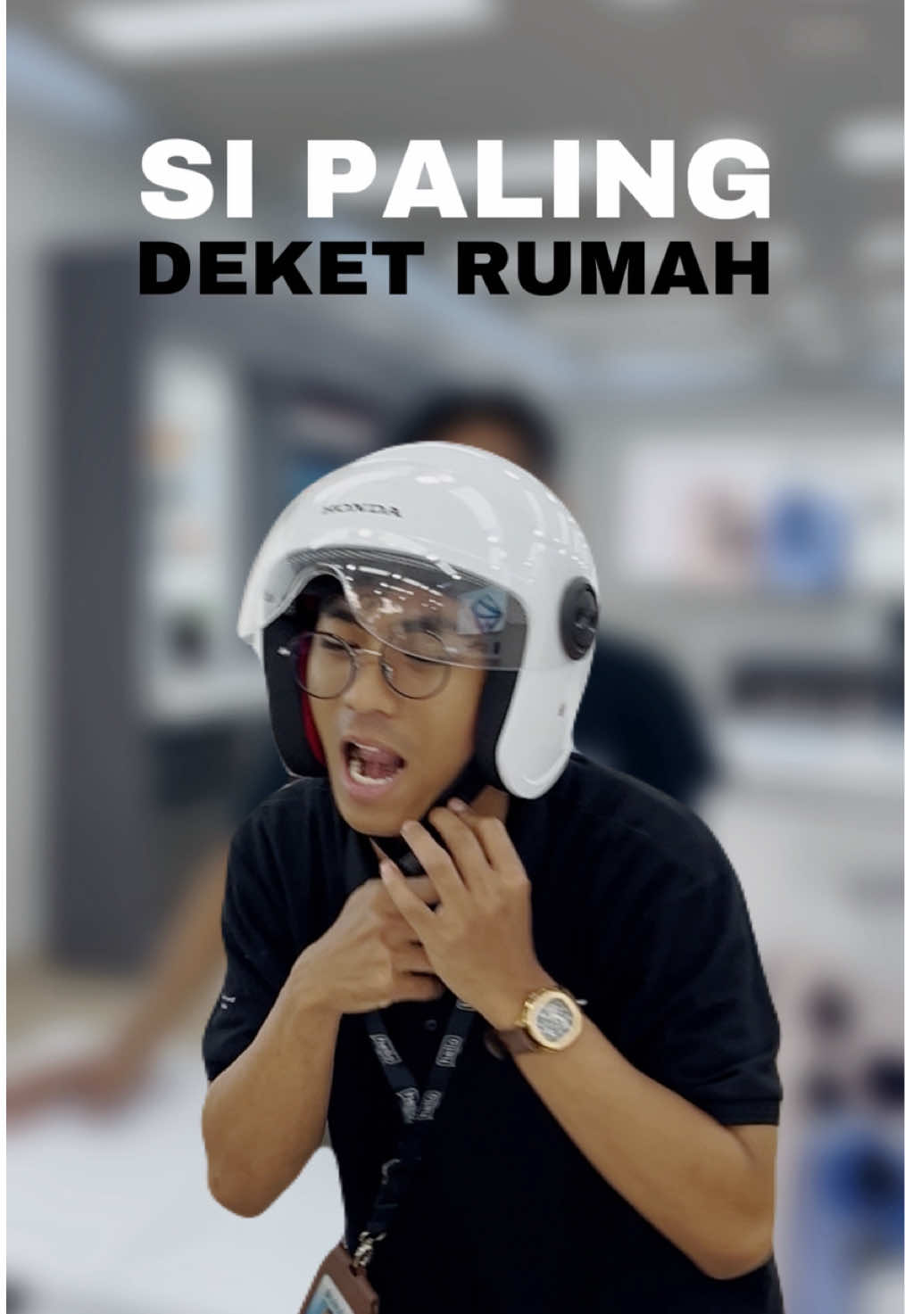 Iya deh iya deket rumahnya paling murah😌 . . . #hellostore #applestorebogor #iphone #mancur #bogor 