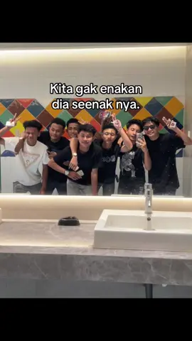 Attah🫣@M:  B074L🐉 #fungkot #stasiuntop10surabaya🚂✈️ @daniel_.756 @callme_yudii3 @__ifansakaw⚡ @𝑻𝑨𝑼𝑭𝑰𝑲_𝑹𝑰𝑲𝑨𝑵𝒁𝑨 @Fikyy  Hello⚡ 