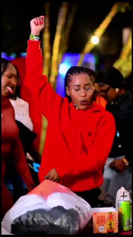 Nani ako na hii mix!!!!⭐⭐⭐  ELDORET ELDORET ELDORET!!!!  Sherehe ki kwetu🤝💯 Yesterday at Kotkeitubase event live pale Poa place resort. @KOTKEITUBASE @Eldoret Plus Media @Poaplaceresorteldoret @Patoto_pa_sweetstar @TIMBA-XO ELDORET  #sherehekeakikwetu #kotkeitubase #poaplaceeldoret #eldorettiktokers #amazing 