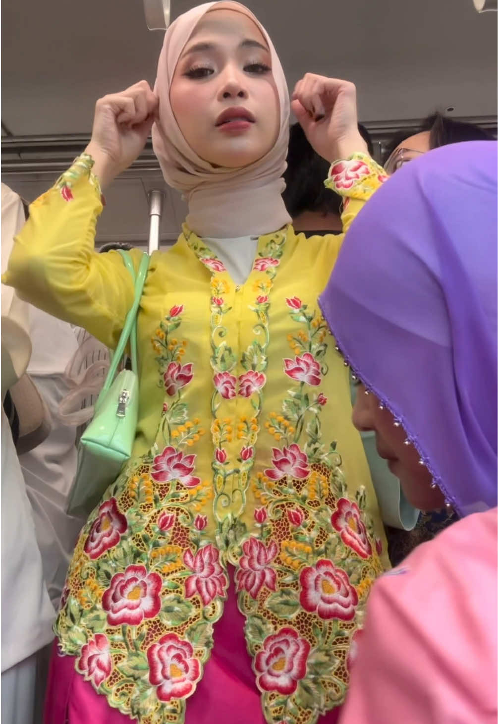 Today's activities: KERETA API SARONG 