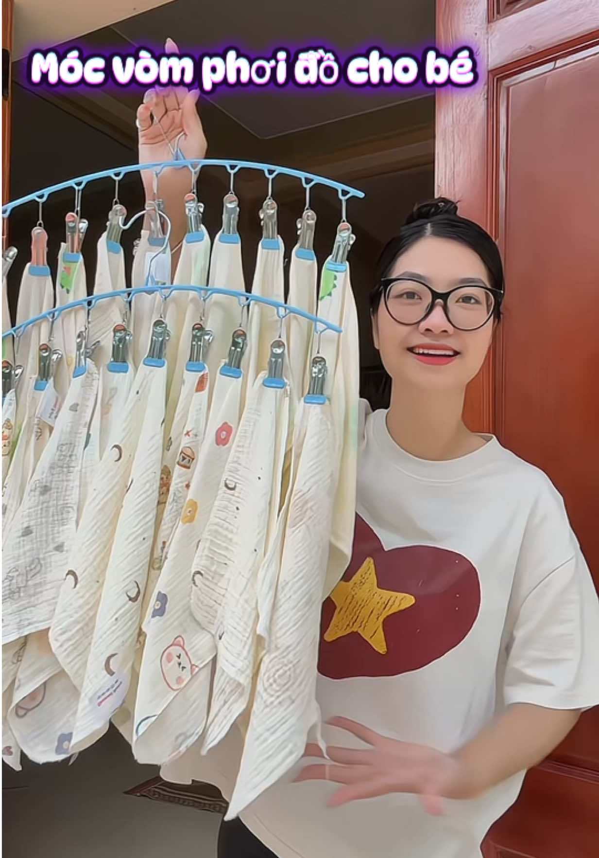 Móc vòm phơi đồ cho bé đây các mom ơi#tolahuongmeemrong #kinhnghiemsamdososinh #mocvomphoiquanao 