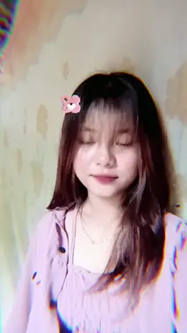 ခါးလေးလှုပ်ခါလမ်းလျှောက်ထွက်ရင်ကောင်လေးတွေကြည့်မယ်🤪 ပျော်ပျော်နေပါမယ်#fypシ #Fyp #FYP #fypシ 