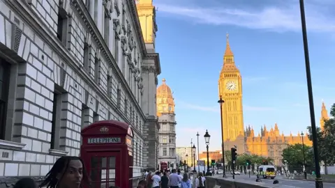 #uk #london #foryou #foryoupage #ئەکتیڤبن🥀🖤ـہہـ٨ــہ 