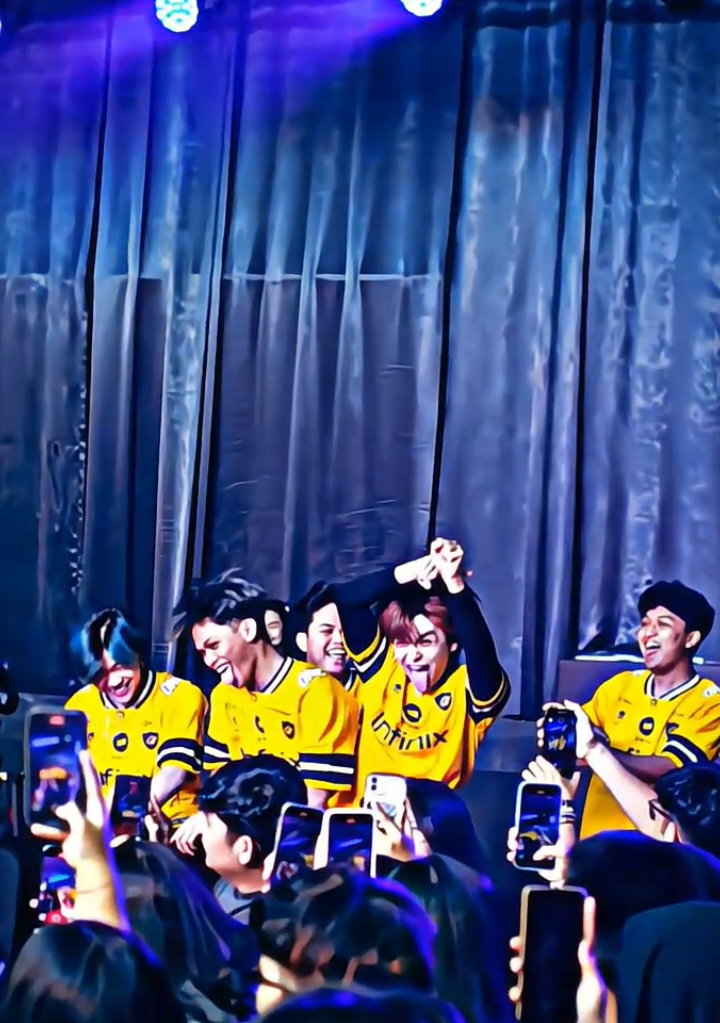 new entrance kece team onic🥶 #onicesport #mplindonesia #mplids16 #rahmatsuki 