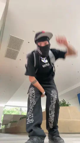 #crismasSturdy #sturdydance #drill🥷 #drip #with kurt💫🇵🇭@ASTRO 