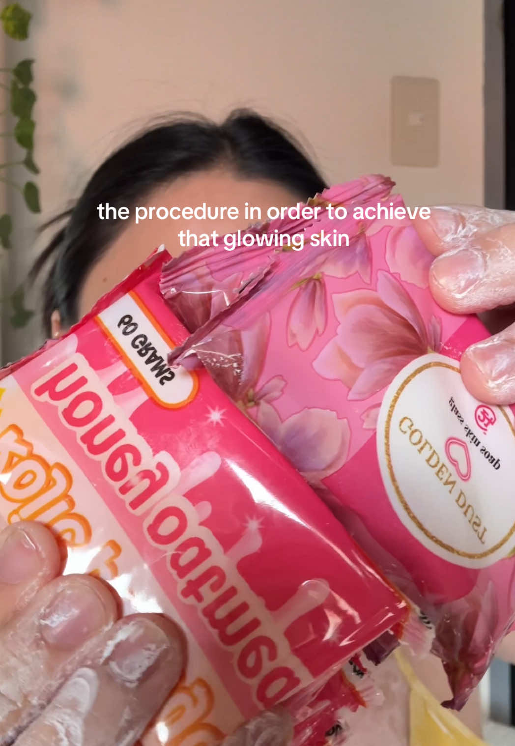 the process vs. the results!! literal na worth it mga products na ‘to 😭🫶🏼 investing on body care products is the best thing na nagawa ko this year!!! 💯 #bodycareroutine #whitening #bodycare #alphaarbutin #g21 
