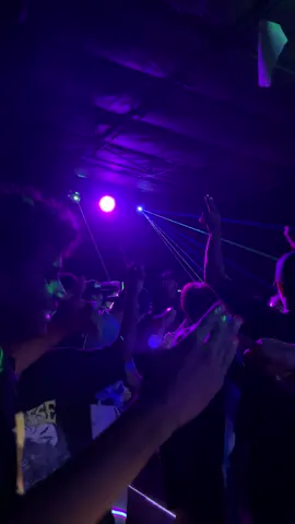 Om man manis🕺🏻🔥#remitassoundsystem #tabolabalelagutimur #laguviral #trending 