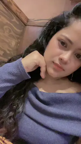 කන්න ගියත් බොන්න ගියත් තනියට ටික් ටොක්.... තමා... #trending 