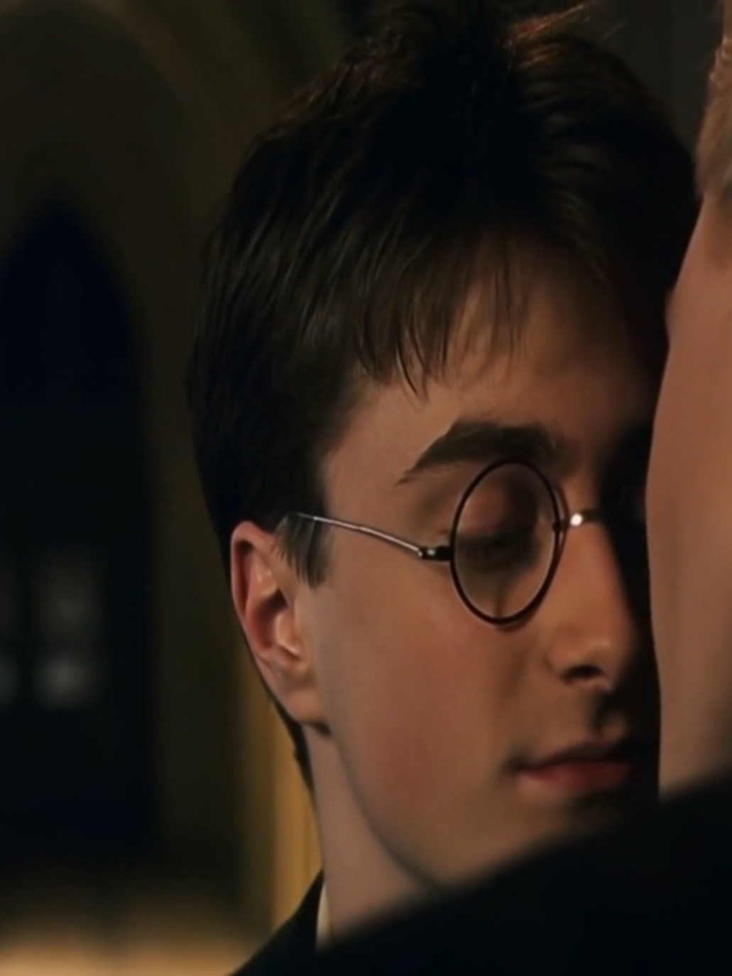 The castle keeps their secret; its corridors have learned the taste of stolen kisses and trembling breaths. #dracomalfoy #harrypotter #drarry #dmhp #drahar 