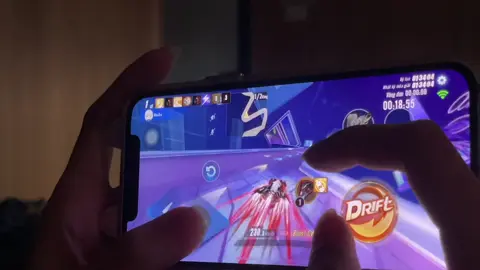 Nữ racer đang đi nửa đường thì bị hết xăng~~#fyp #viral #zingspeedmobile 