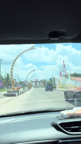 Part 8 di Sampit | Kotanya tenang, unik dan baru sekali kesana tapi kotanya bikin kangen hehe #fypage #fyp #sampit #kalimantantengah #rameinyuk 