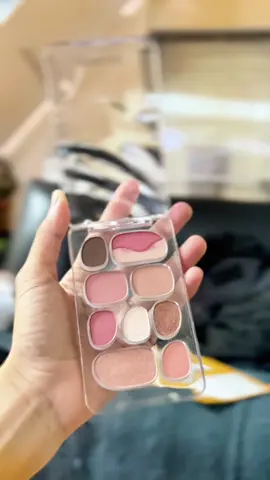 #พาเลทตา #พาเลทอายแชโดว์ #อายแชโดว์ #sivanna #รีวิวบิวตี้ 