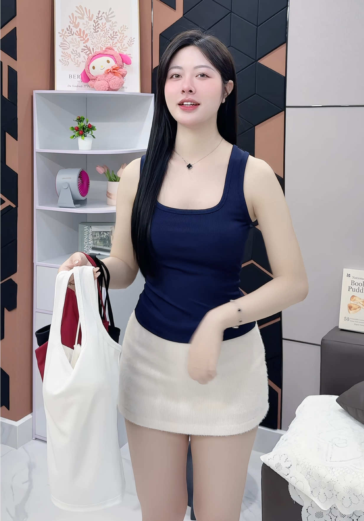 Áo ba lỗ đan dây chéo có đệm sẵn 💕 #aobalo #aobalonu #aobalocodem #viral 