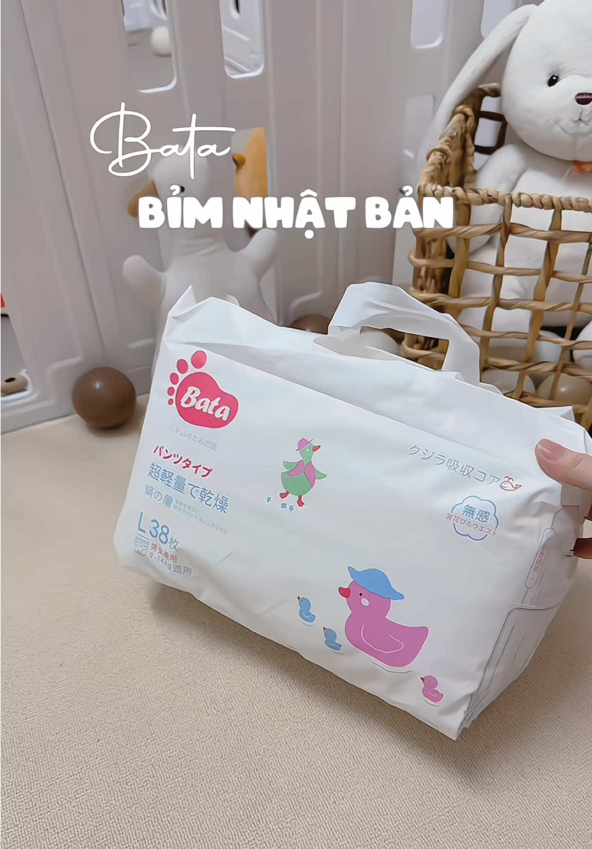 Thử dòng bỉm siêu mỏng nhẹ nhà @BataVN cho nhot Kem dùng. Kết quả bất ngờ vì thấm hút tốt và kem dùng ko bị hăm #kemieu #bata #bimbata #mevabe #bimquanchobe 