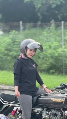 Cilik dititipne mbahe , gede urip dewe🧏🏻‍♀️ #cepekgank🤙🏻 #cepekcantik #gl100indonesia #gl100modifikasi #fyp 