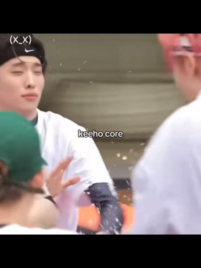 i love keeho sm he's too funny 😭 #keeho #p1harmony #kpop #funny #fyp 